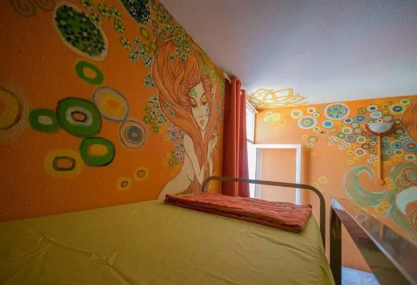 Vuode Makuusalissa, Hostel Los Duendes Del Sur