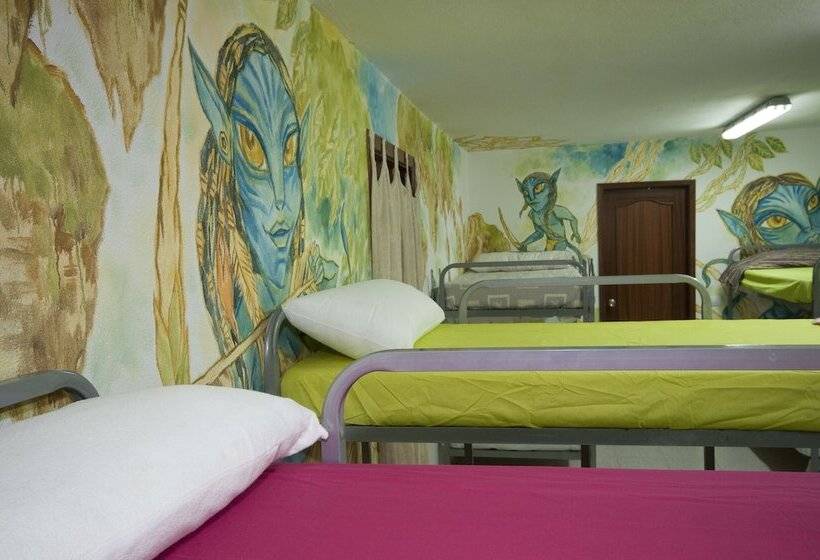 Кровать в Общей Комнате, Hostel Los Duendes Del Sur