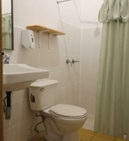 اتاق استاندارد, And Restaurant Guancascos