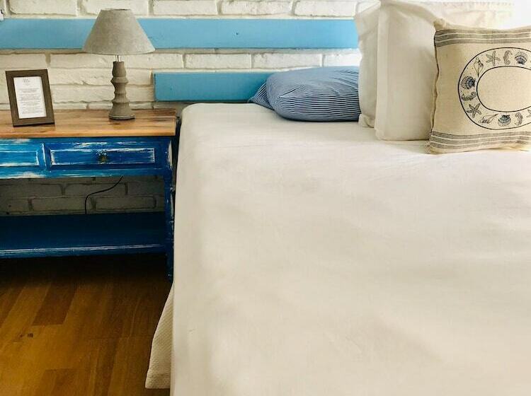 غرفة قياسية, Blu Inn