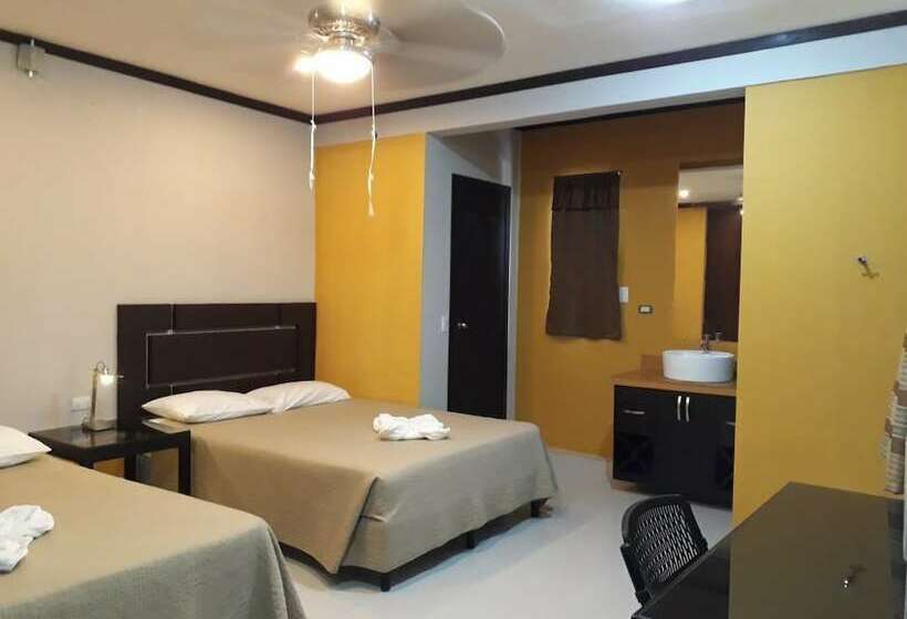 اتاق لوکس, Celebertti