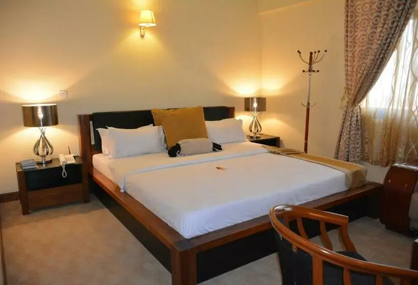 Executive-huone, Gold Crest