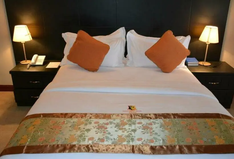 Deluxe-huone, Gold Crest