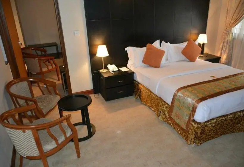 Deluxe-huone, Gold Crest
