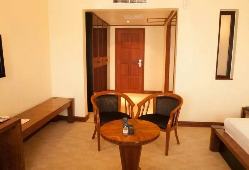 Executive-huone, Gold Crest