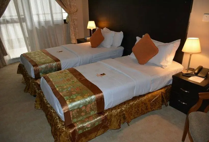 Deluxe-huone, Gold Crest