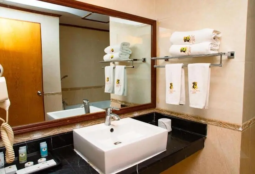 Deluxe-huone Parveke, Gold Crest