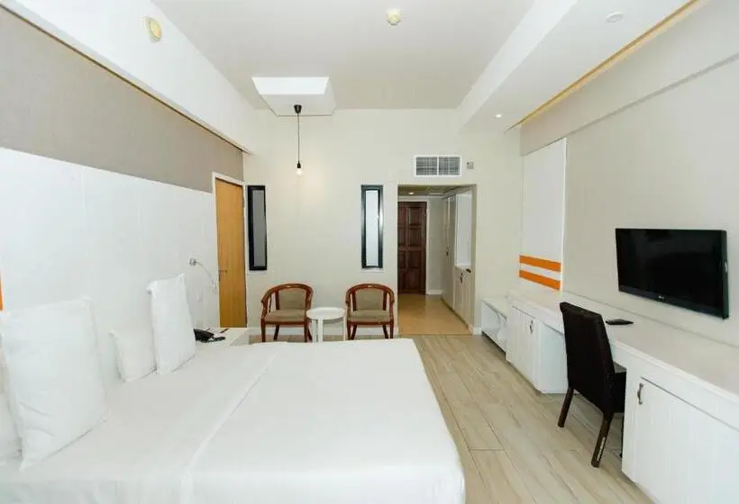Deluxe-huone Parveke, Gold Crest