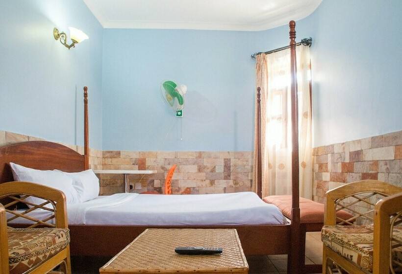 اتاق لوکس, Kabalega Resort   Masindi