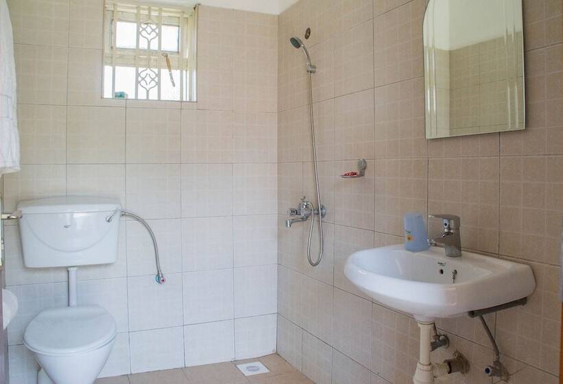 اتاق لوکس, Kabalega Resort   Masindi