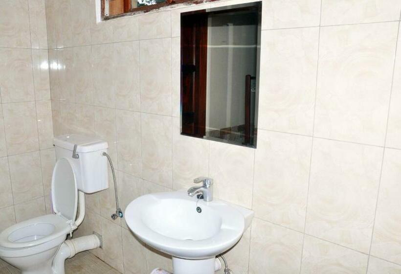 اتاق لوکس, Kabalega Resort   Masindi