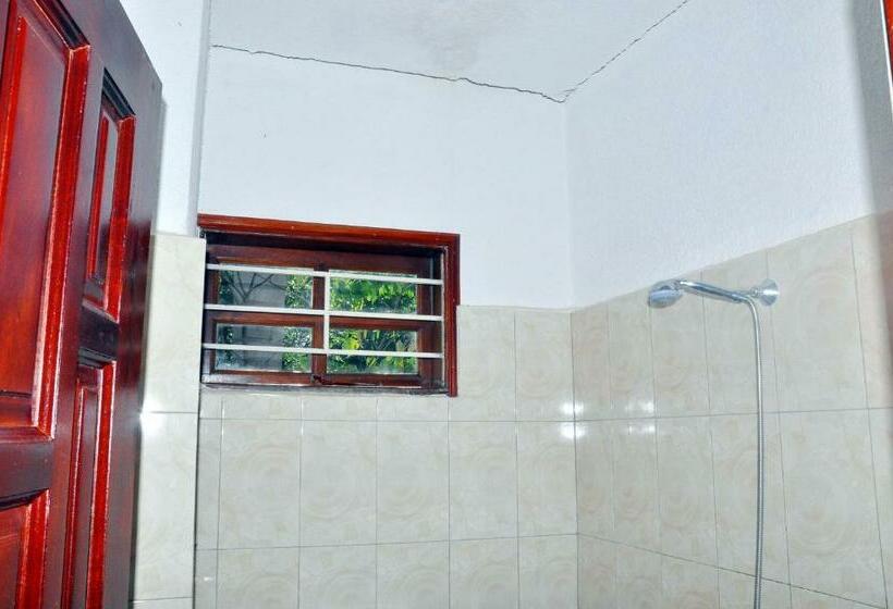 اتاق لوکس, Kabalega Resort   Masindi