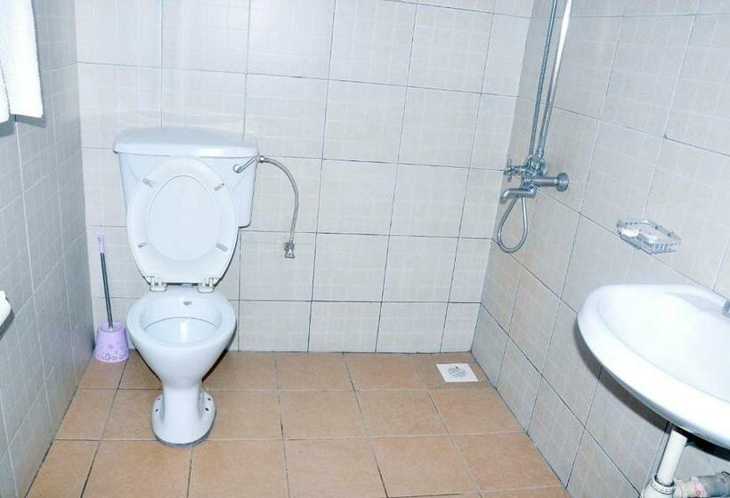 اتاق لوکس, Kabalega Resort   Masindi