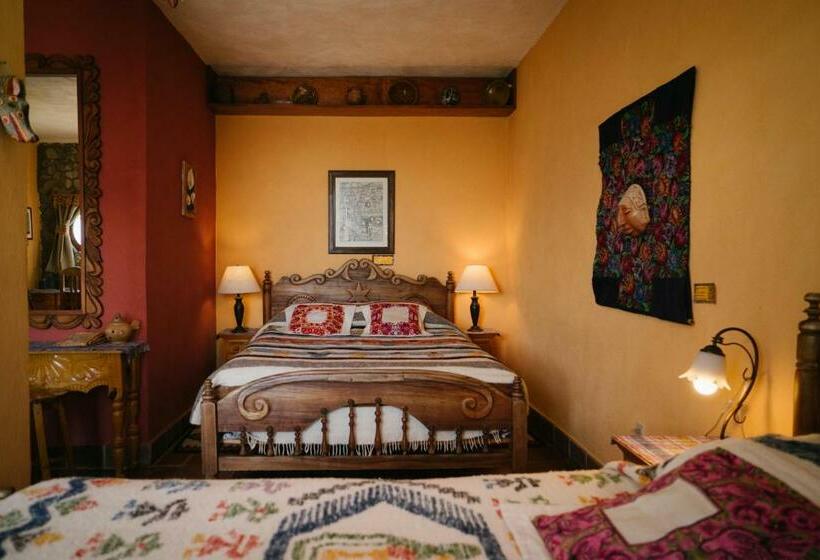 سوییت, La Casa Del Mundo