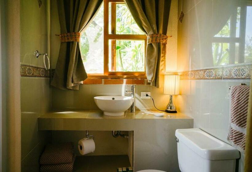 سوییت, La Casa Del Mundo