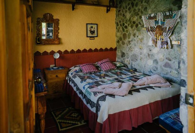 اتاق استاندارد با سرویس بهداشتی مشترک, La Casa Del Mundo