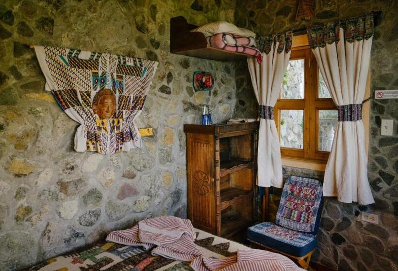 اتاق استاندارد با سرویس بهداشتی مشترک, La Casa Del Mundo