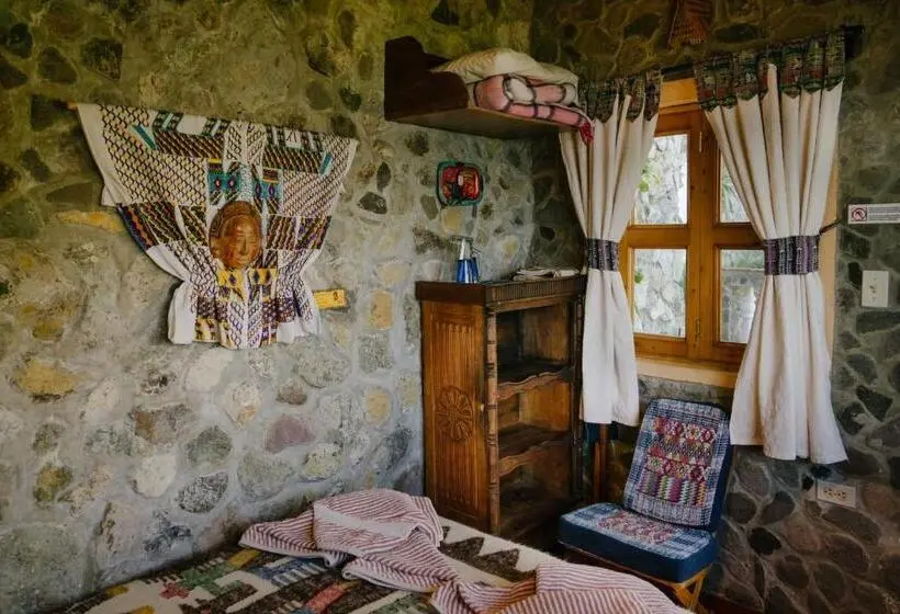 اتاق استاندارد با سرویس بهداشتی مشترک, La Casa Del Mundo