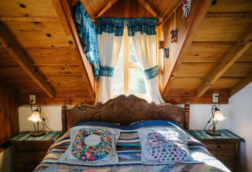 بانگلوی استاندارد, La Casa Del Mundo