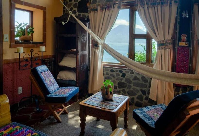 سوییت, La Casa Del Mundo