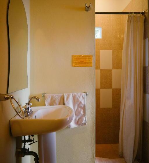 اتاق استاندارد, La Casa Del Mundo