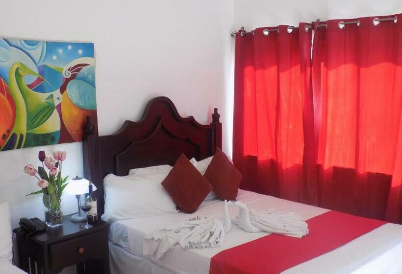 اتاق استاندارد, Los Pinos