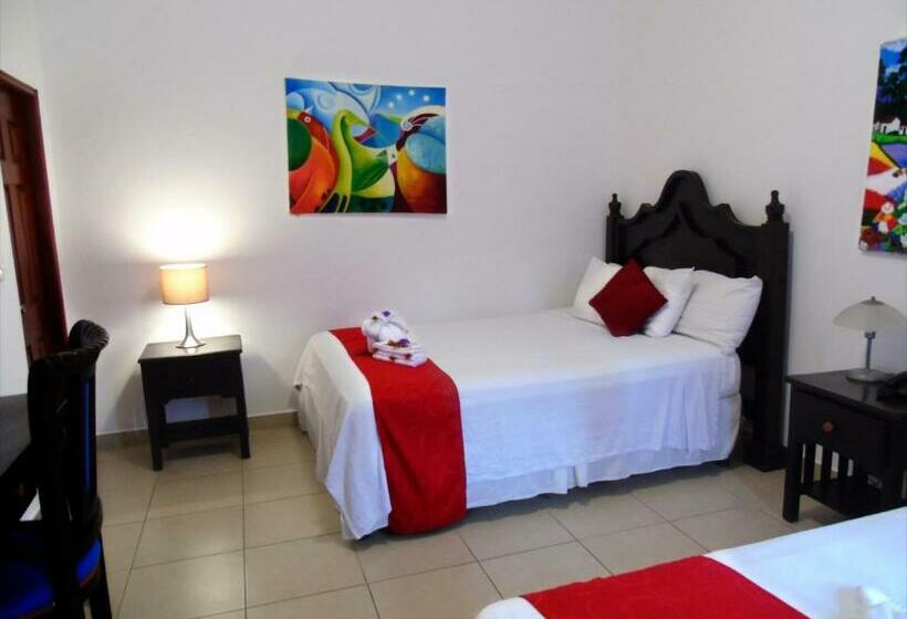 اتاق استاندارد, Los Pinos