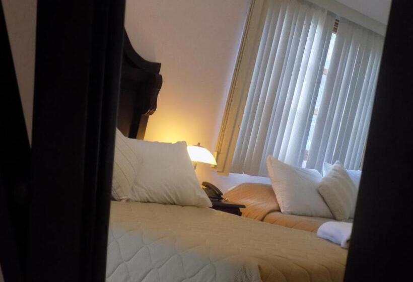 اتاق استاندارد سه نفره, Los Pinos