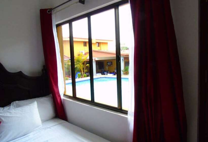 اتاق استاندارد, Los Pinos