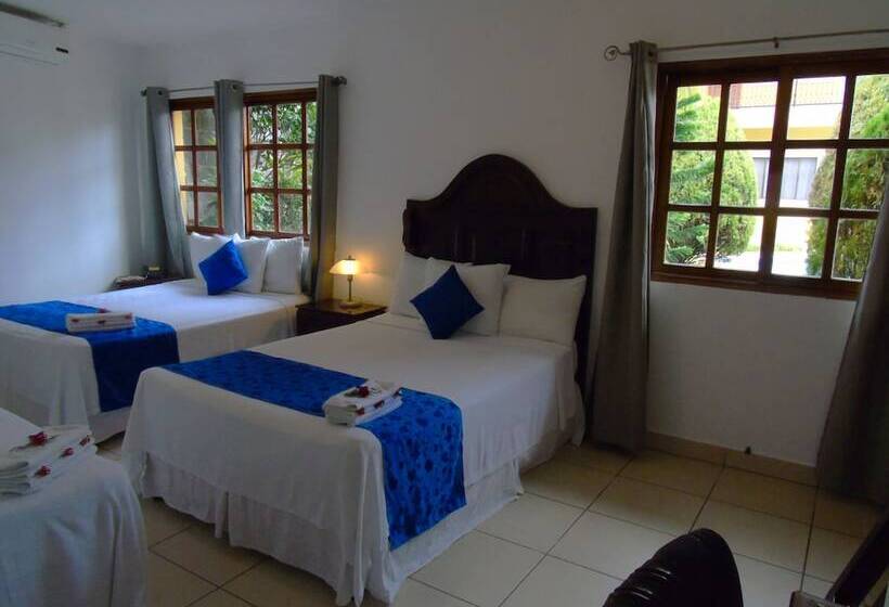 اتاق استاندارد سه نفره, Los Pinos