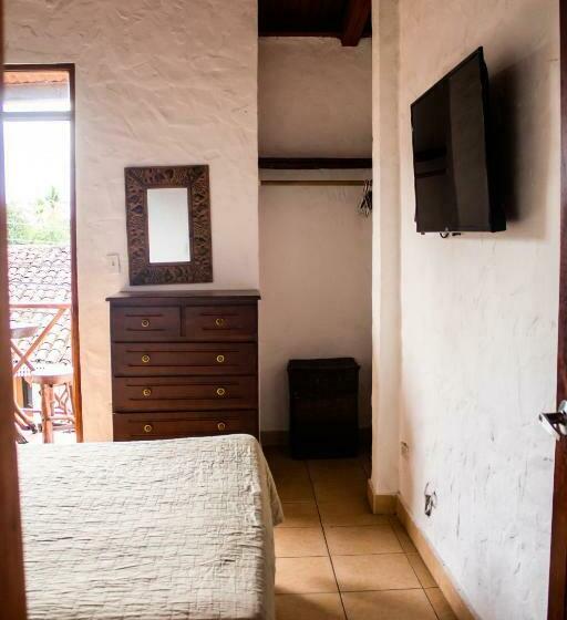 شقة غرفة نوم واحدة مزودة بشُرفة, San Carlos Beach Inn