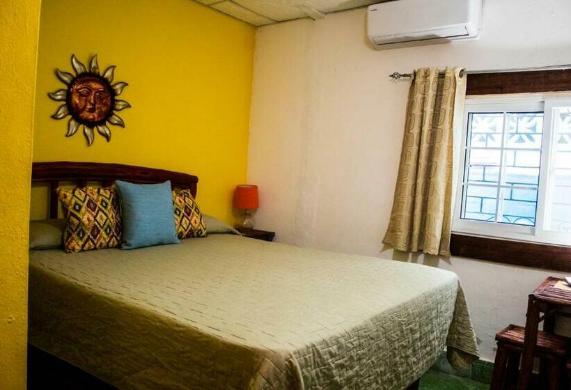Студия Стандарт, San Carlos Beach Inn