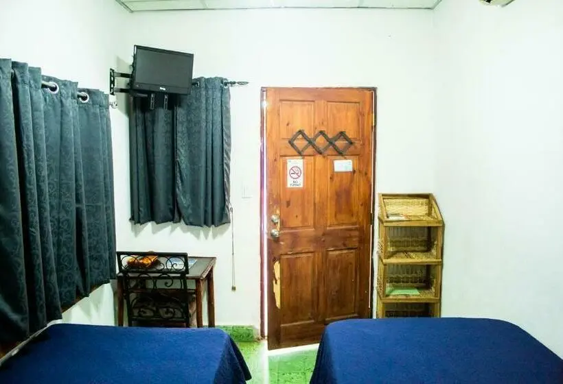 Economy-huone, San Carlos Beach Inn