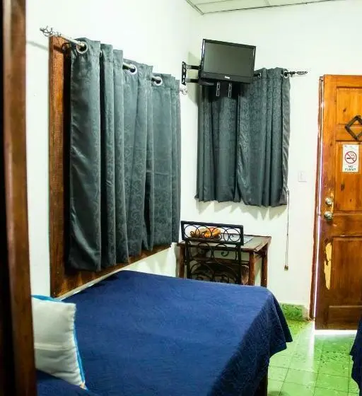 Economy-huone, San Carlos Beach Inn