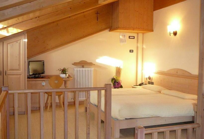 Quarto Familiar, Sciatori