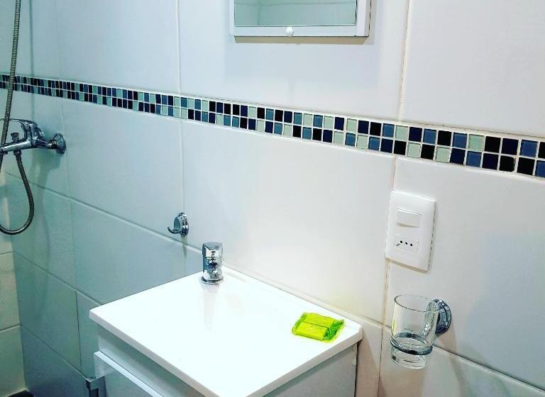 غرفة عائلية, Montevideo Port Hostel