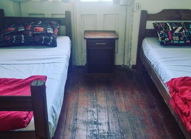 غرفة قياسية حمام مشترك, Montevideo Port Hostel