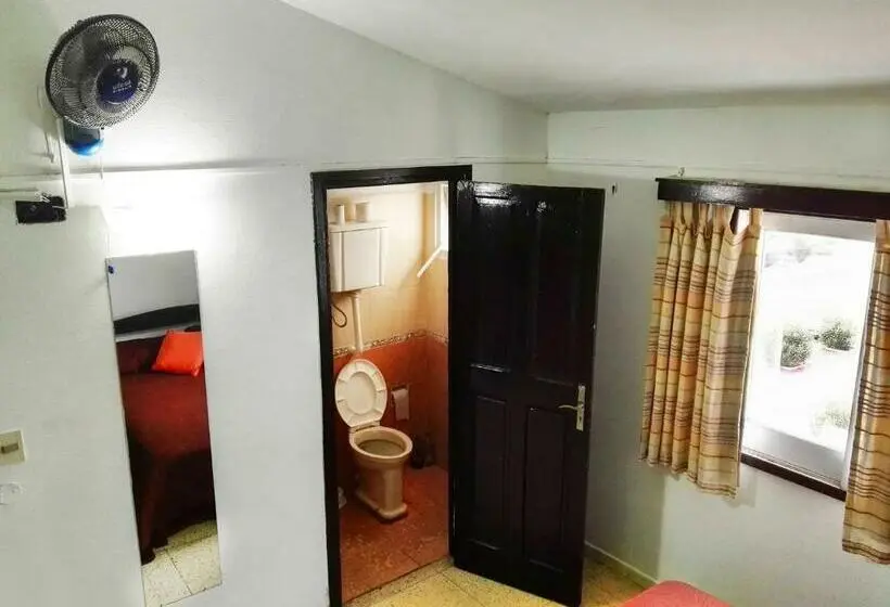اتاق استاندارد, Planet Punta Del Este Hostel