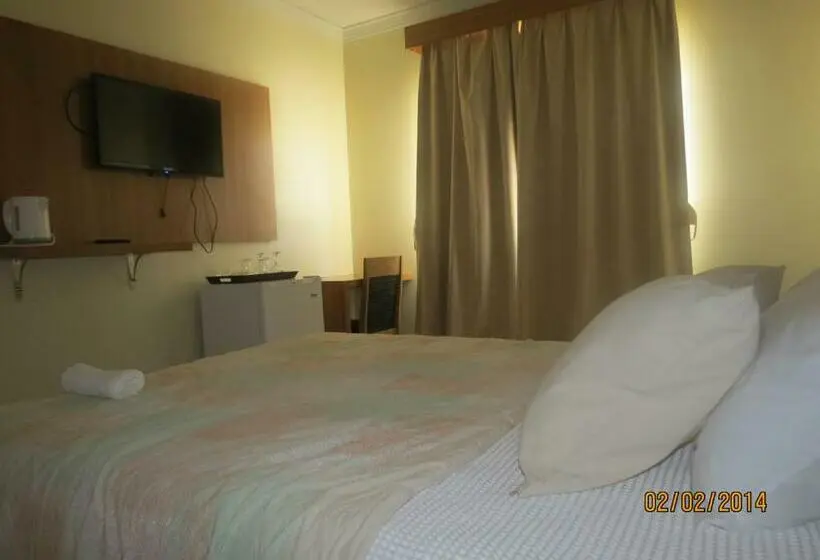 اتاق استاندارد با چشم‌انداز استخر, Tacuru Hotel Boutique