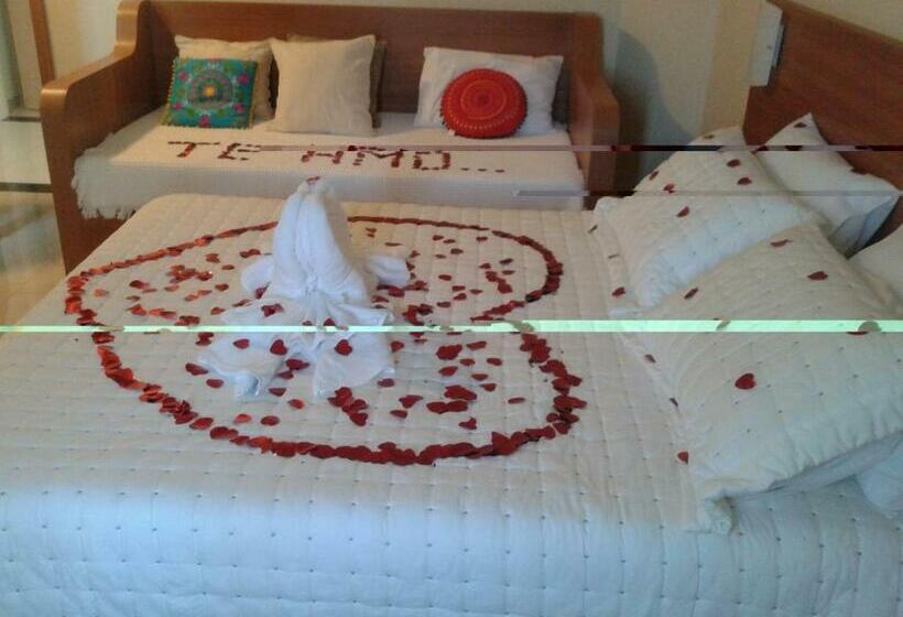 סוויטה, Tacuru Hotel Boutique