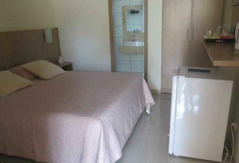 اتاق استاندارد با چشم‌انداز استخر, Tacuru Hotel Boutique