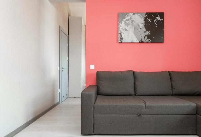 آپارتمان دوبلکس 1 خوابه, Stories Hub