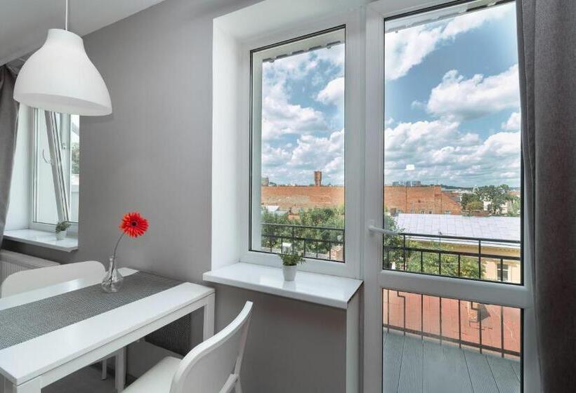 آپارتمان 1 خوابه با بالکن, Stories Hub