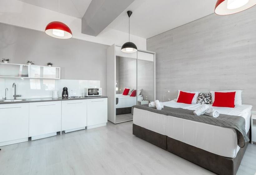 آپارتمان 1 خوابه اینتریور, Stories Hub