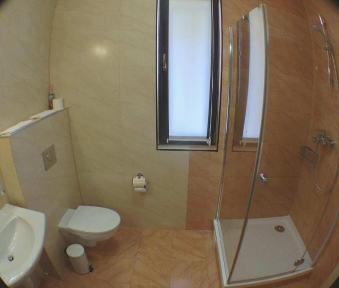 سوییت جونیور سوپریور, Arthotel Mini