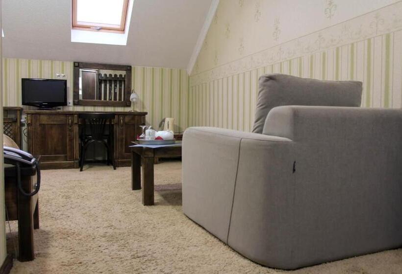 سوییت جونیور سوپریور, Arthotel Mini