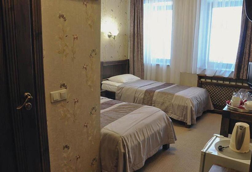 سوییت جونیور, Arthotel Mini