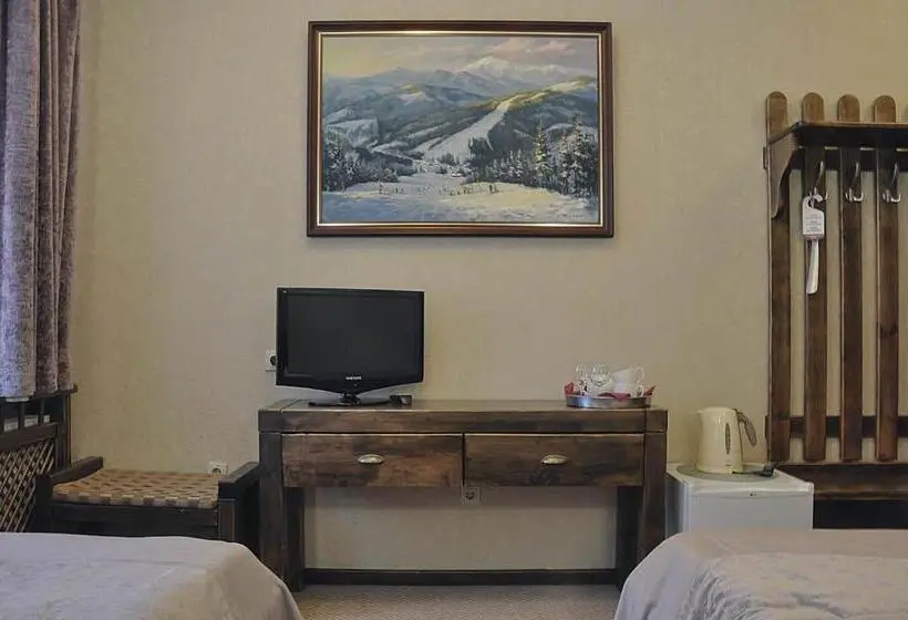 سوییت جونیور, Arthotel Mini