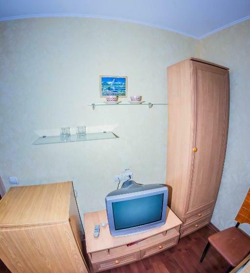 Pokój Standard Wspólna Łazienka, Almaz