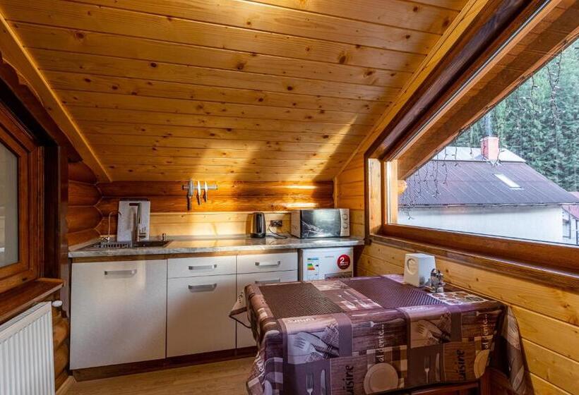 Dom 2 Sypialnie, Arnika